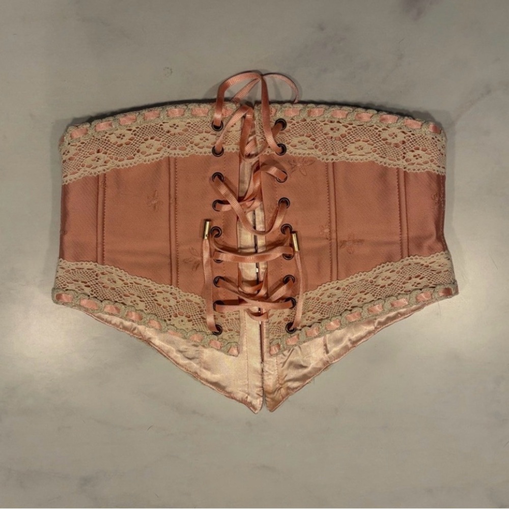 Elegant Lace-Up Peach Corset Belt